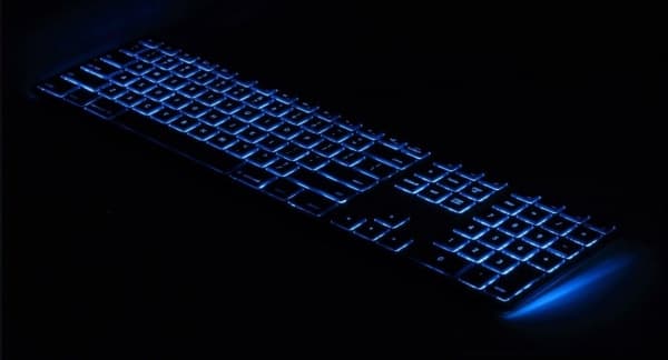 Matias FK318LS-UK Keyboard Wired White/Silver US (FK318LS-UK)