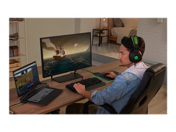 HP Pavilion Gaming 550 - Tangentbord - bakgrundsbelyst - tysk - tangentbrytare: röd brytare - för HP 21, 22, 24, 27; Pavilion 24, 27, 32, TP01