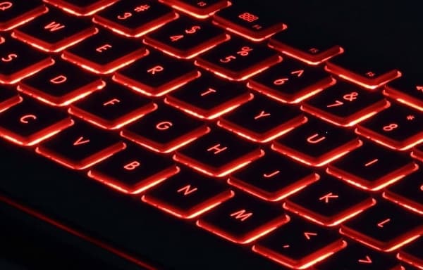 Matias RGB Backlit Wired Aluminum Tenkeyless - Tastatur - bakgrunnsbelyst - USB - USA - svart aluminium