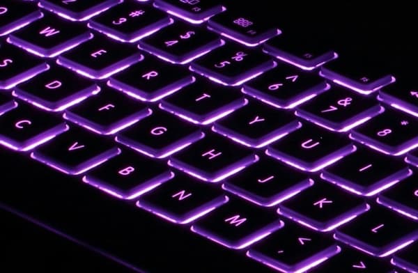 Matias RGB Backlit Wired Aluminum Tenkeyless - Tastatur - bakgrunnsbelyst - USB - USA - svart aluminium