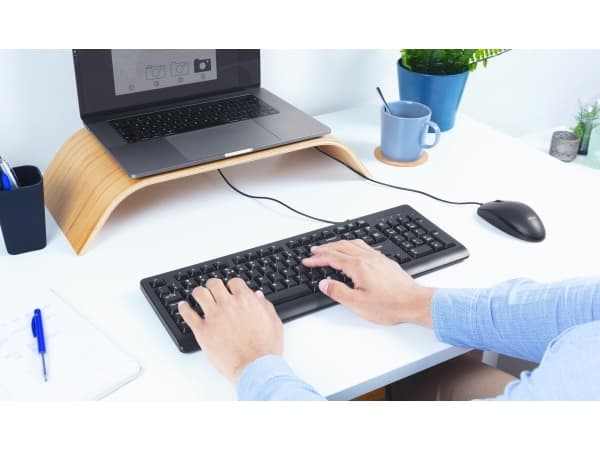 Trust Primo, Fullstor (100 %), Kabel, USB, Membrantangentbrytare, QWERTY, Svart
