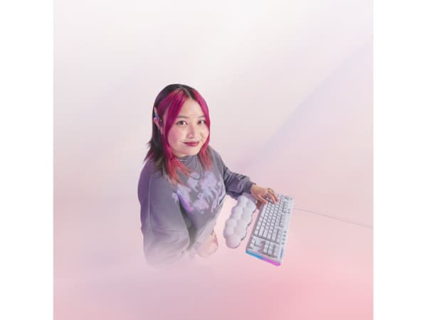 Logitech G713 - Tastatur - tenkeyless - bagbelyst - USB - layout: Nordisk - tastkontakt: Tactile - hvid