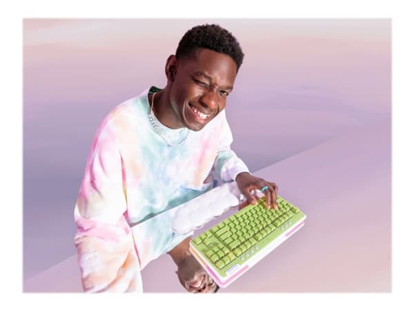 Logitech G G715 - Tastatur - uten nummertastatur - bakgrunnsbelyst - trådløs - Bluetooth, 2.4 GHz - QWERTY - Storbritannia - tastsvitsj: Tactile - hv