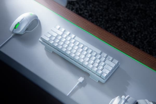 Razer Huntsman Mini, Langallinen, USB, Optinen näppäinkytkin, QWERTY, RGB LED, Valkoinen