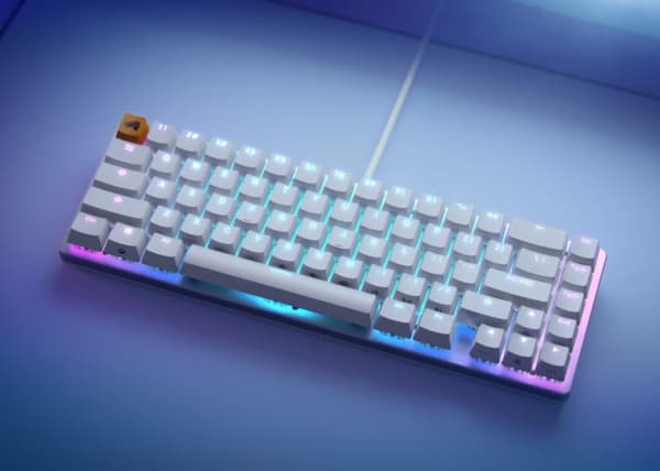 Glorious PC Gaming Race GMMK 2, 65%, Kabel, USB, Mekaniska tangentbrytare, RGB LED, Vit