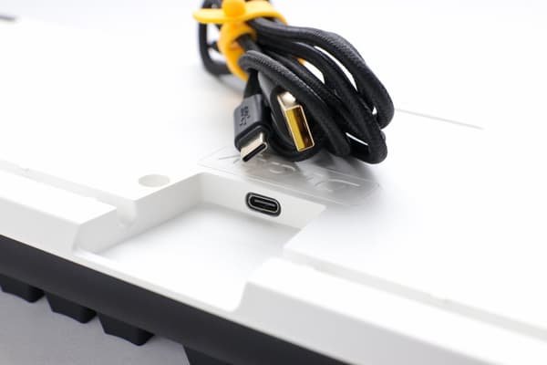 Mechanical Keyboard Ducky One 3 Classic Full Size Hotswap Cherry MX Silver, RGB, PBT Keycaps