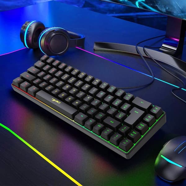 Langallinen pelinäppäimistö RGB-taustavalolla, 68 näppäintä