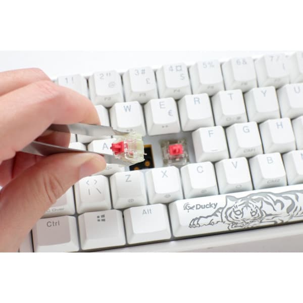 Ducky One 3 Mini 60% -mekanisk tangentbord med Cherry MX Silent Red-switchar, vit