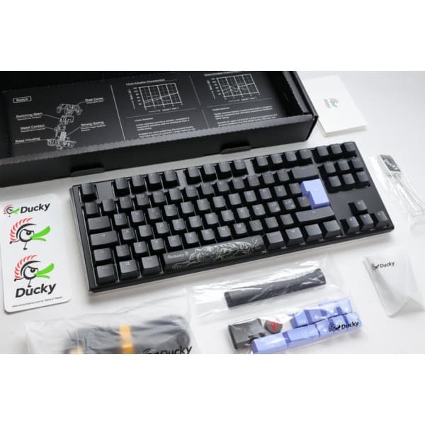 Ducky One 3 TKL mekanisk tastatur med Cherry MX Brownswitches, sort