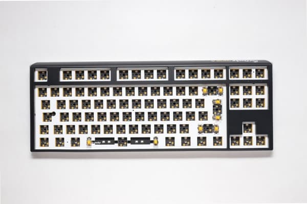 Ducky One 3 - Classic - TKL - RGB - Barebone ISO (No Switches / Keycaps)