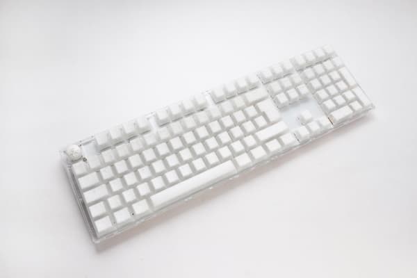Ducky One 3 - Aura White Nordic - TKL - Cherry Brown - RGB