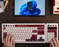 Miniatyrbillede 7 af 7: Retro 18 Mechanical Numpad - Trådløs Numpad - Fami Edition