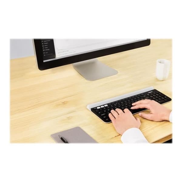 Logitech K780 Bluetooth-tangentbord - Vit - Numerisk knappsats - Enkelt att växla mellan enheter