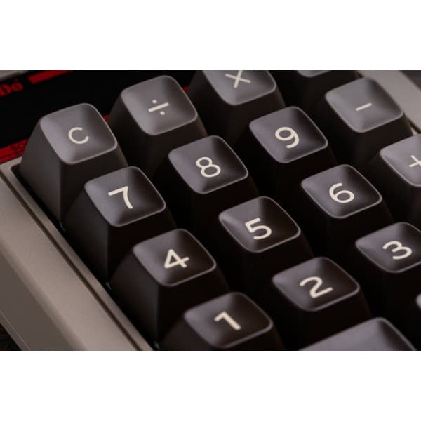 8BitDo Retro Mekaniskt Numpad – C64 Edition, Windows / Android