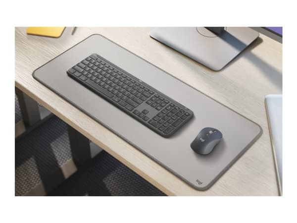 Logitech Signature Slim Combo MK950 for Business - Tastatur- og mussett - trådløs - Bluetooth 5.1 LE - QWERTY - US International - grafitt grafit