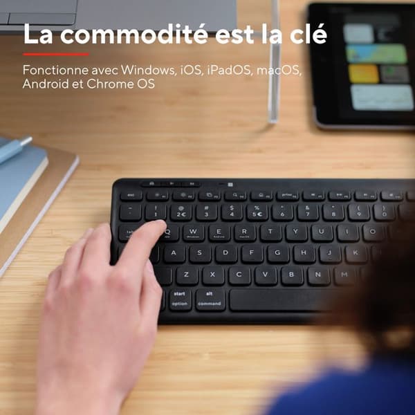 Trust Lyra AZERTY Bluetooth-tangentbord för flera enheter, 85 % återvunnen plast, laddningsbart batteri, kompakt tangentbord - svart