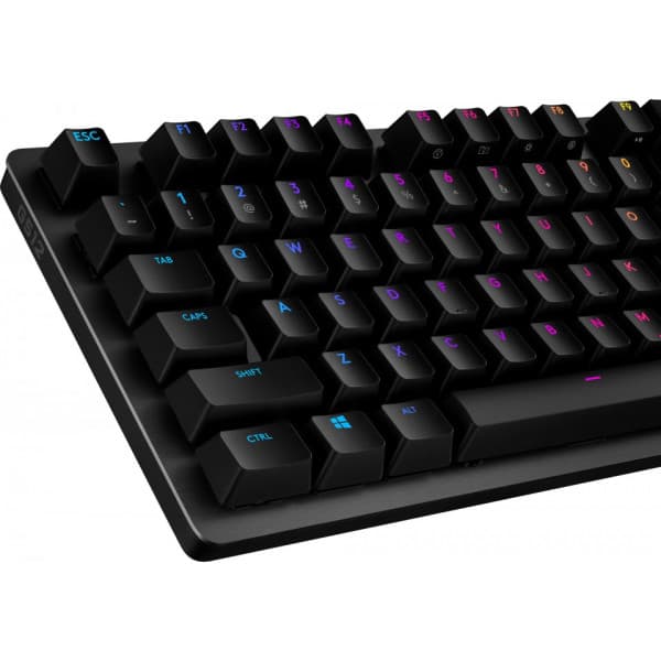 Logitech G512 Carbon Lightsync -pelinäppäimistö, GX Red -kytkimet