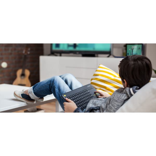 Logitech K400 Plus tastatur med touchpad, sort