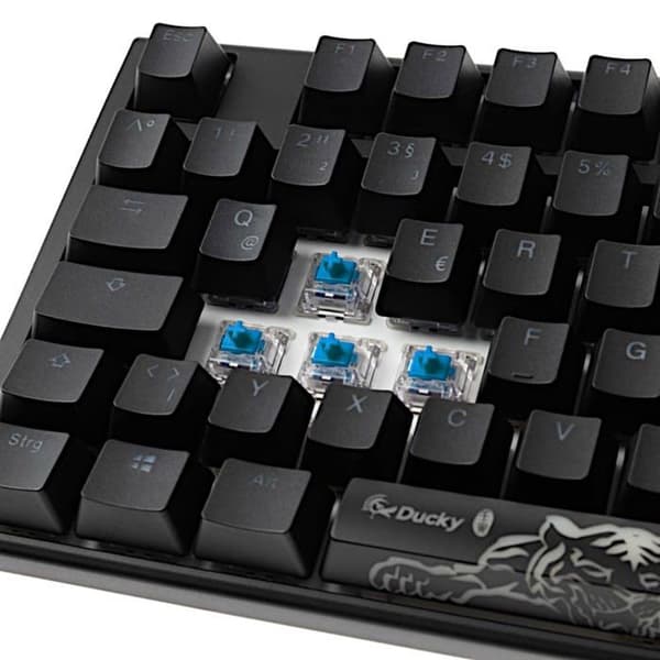 La Ducky One 3 Classic Black/White TKL Gamingtangentbord, RGB LED är ett exklusivt tangentbord som förenar stil och prestanda för sin.