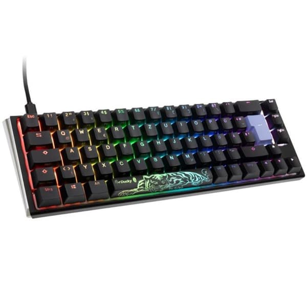 La Ducky One 3 Classic Black/White SF Gaming-tangentbord, RGB LED är en huvudattraktion i arsenalen hos alla passionerade spelare. Svart, Vit