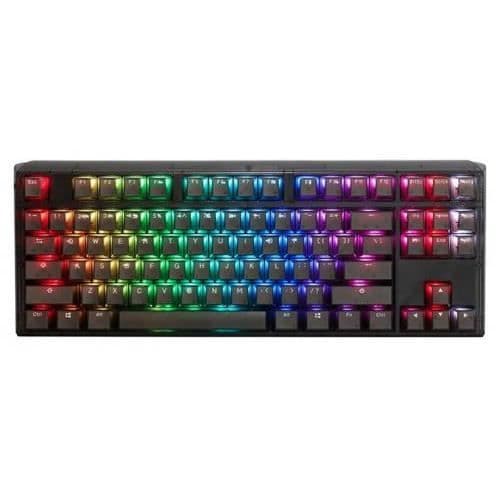 La Ducky One 3 Aura Black Mini Gaming Tangentbord, RGB LED är ett kompakta och ultraeffektiva gamingtangentbord, utformat för entusiaster. Svart