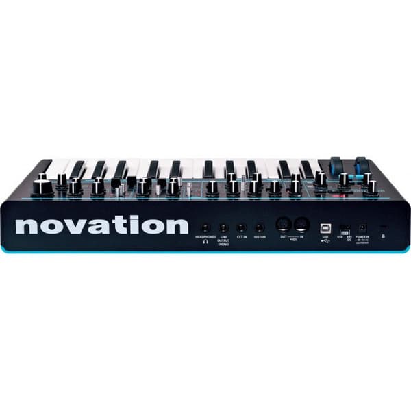 Novation Bass Station II Analog Synthesizer - Svart - 25 tangenter - MIDI, USB