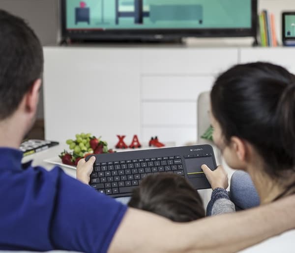 Logitech K400 Plus tangentbord RF trådlöst holländskt svart