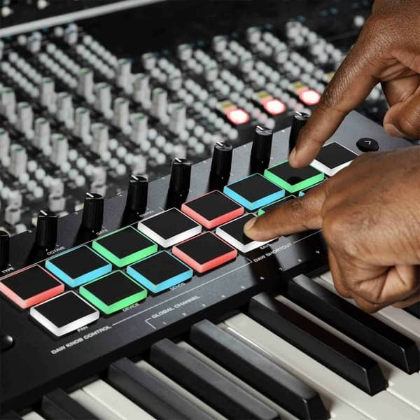 M-AUDIO Oxygen Pro 49 MIDI keyboard 49 tangenter USB