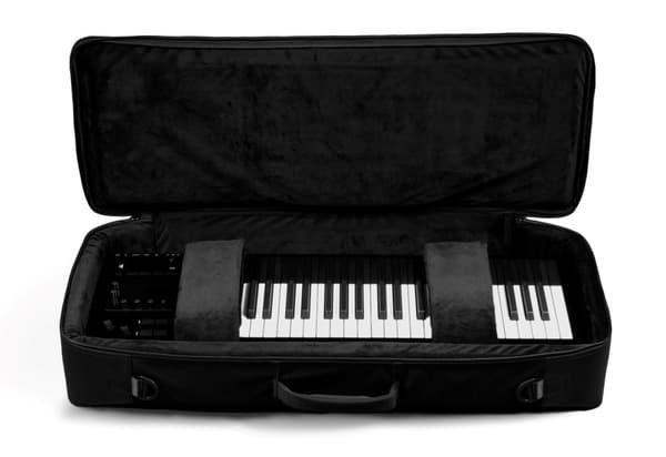 Expressive E Osmose Softcase - fodral för Osmose