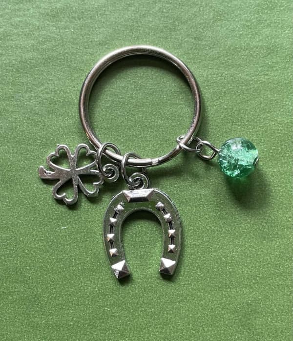 Keyring - Horse Shoe - Four Leaf Clover - Bead - Green