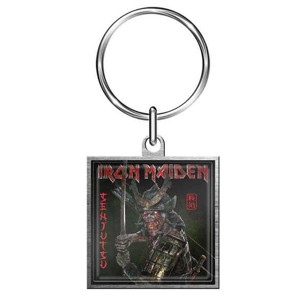 Iron Maiden Senjutsu emalj nyckelring Black/Red One Size