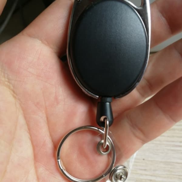 Udtrækkelig nøglering ID badge holder 2 pakker