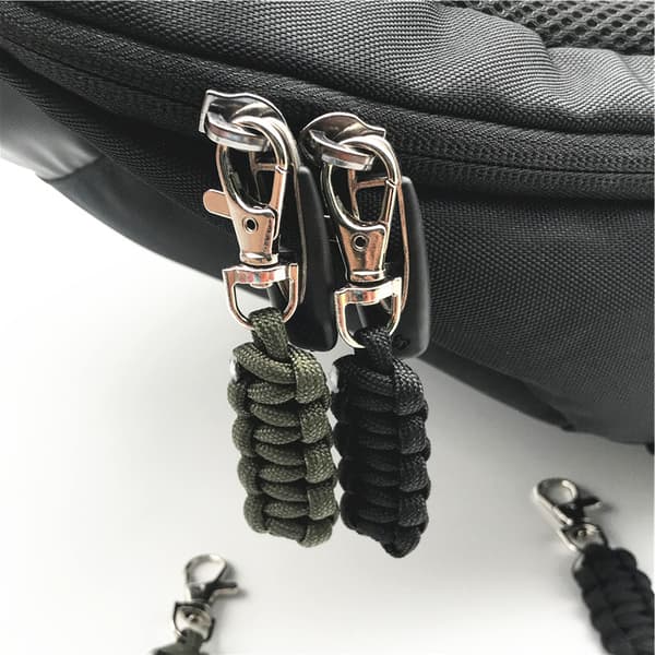 INF Paracord nøkkelring med overlevelsesfunksjoner