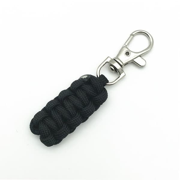 INF Paracord nøkkelring med overlevelsesfunksjoner Sort