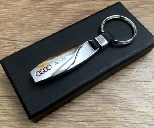 AUDI A3 A4 A5 A6 A8 R8 TT RS NEW STYLISH METAL KEY RING KEYCHAIN CHROME S LINE