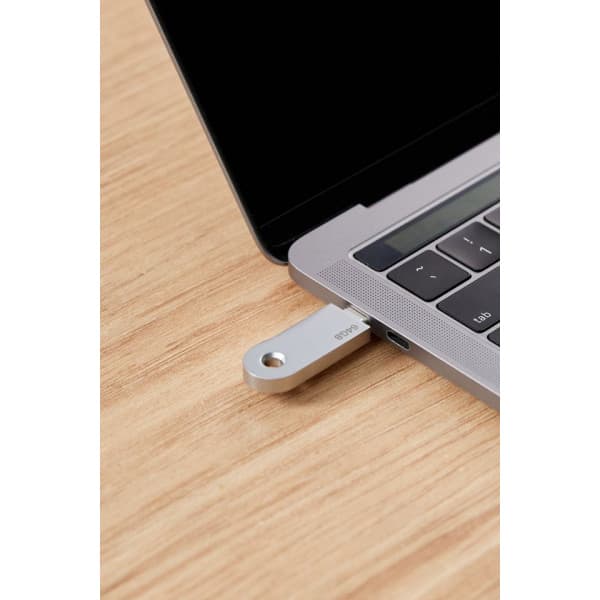 Orbitkey USB-C minnessticka för nyckelring, 64 GB