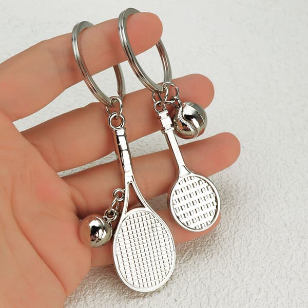 INF Tennisnyckelring X-1796 (Guld) - Snygg nyckelring i metall