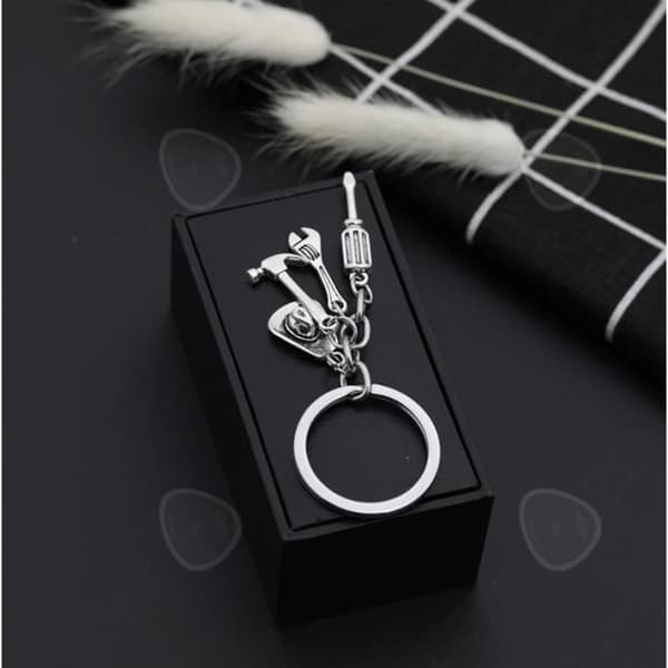 CONFO® Nyckelring Kreativ present till Fars Dag Cowboy Hat Tool Tredelad nyckelring