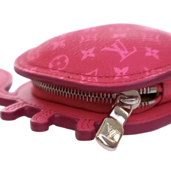 Pre-owned Louis Vuitton Monogram Crab Bag Charm Pink