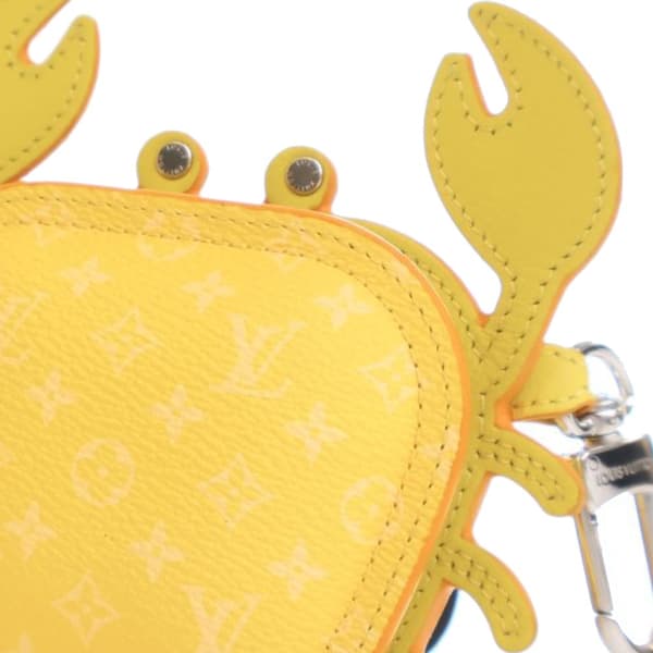 Pre-owned Louis Vuitton Monogram Crab Bag Charm Yellow