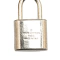 Miniatyrbillede 3 af 4: Pre-owned Louis Vuitton Kaleido V Bag Charm and Key Holder Gold