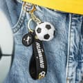 Miniatyrbild 4 av 4: Nyckelring tema fotboll nyckelring fotboll