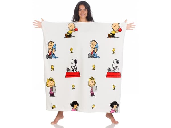 Kanguru Momonga Peanuts, Hahmokuvio, 120 cm, Lahjalaatikko