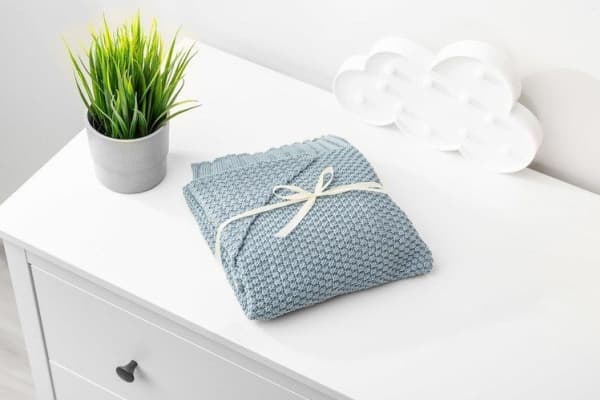 Sensillo SVADDLE MED HOOD 100% BAMBOO GIFT BLUE