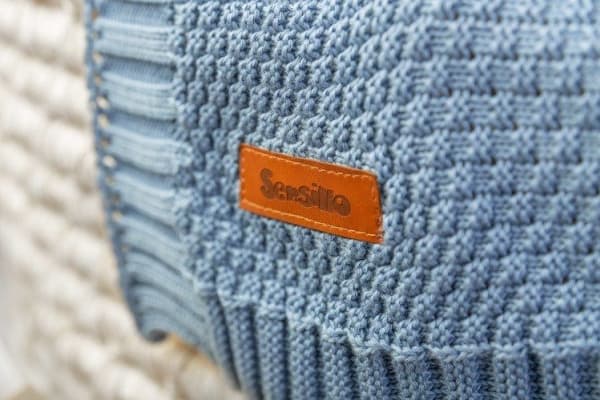 Sensillo SVADDLE MED HOOD 100% BAMBOO GIFT BLUE