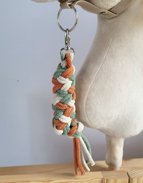 Double Rope Rein - Handmade Rein - Bekväm & hypoallergen för hobbyhäst ...