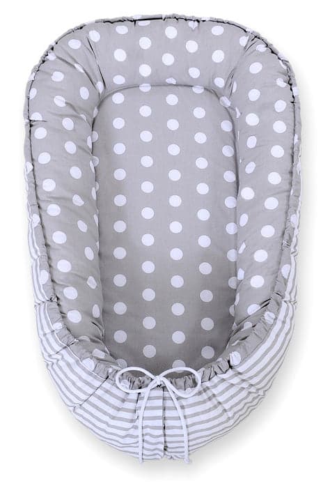 Réducteur de Lit bébé avec volants bébé Cocon Baby Nest nourrissons