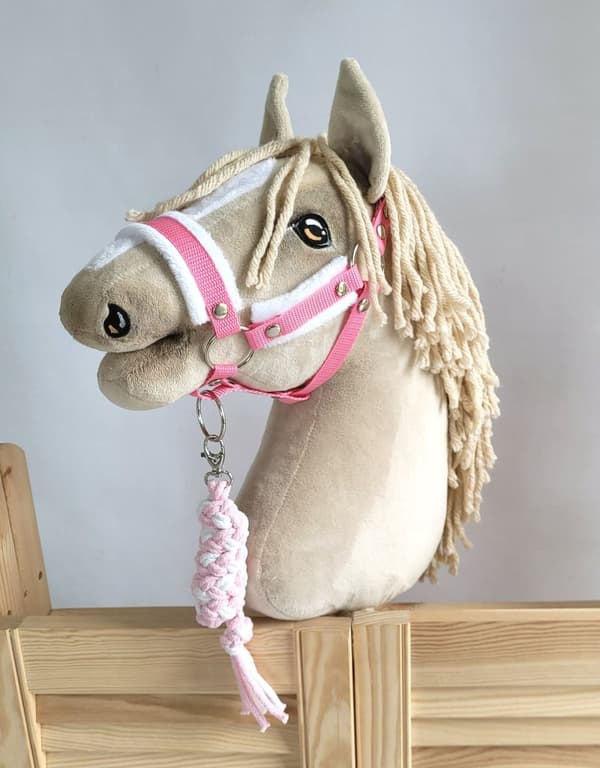 SKIPPI Hobby Horse Rappschecke, Steckenpferd mit Halfter und Zügeln im SKIPPI Hobby Horse Rappschecke, Steckenpferd mit Halfter und Zügeln im