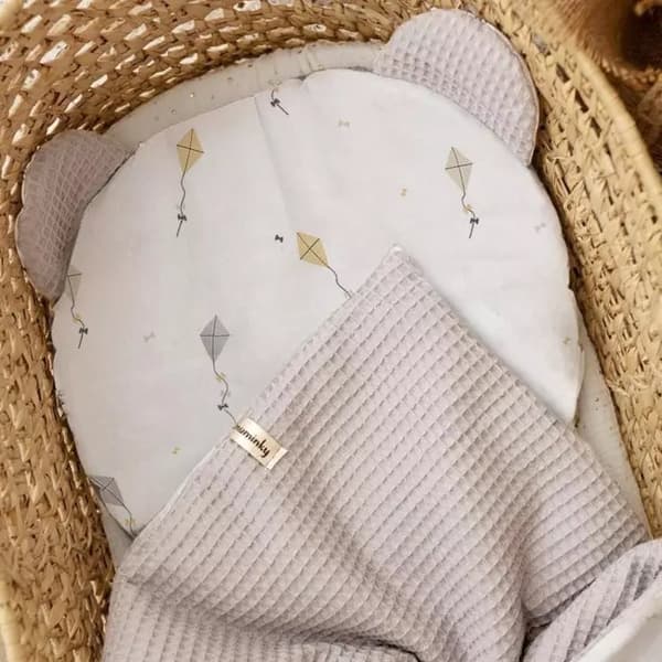 Teddy Bear Drakar Våffelkudde | Ljusgrå våffla