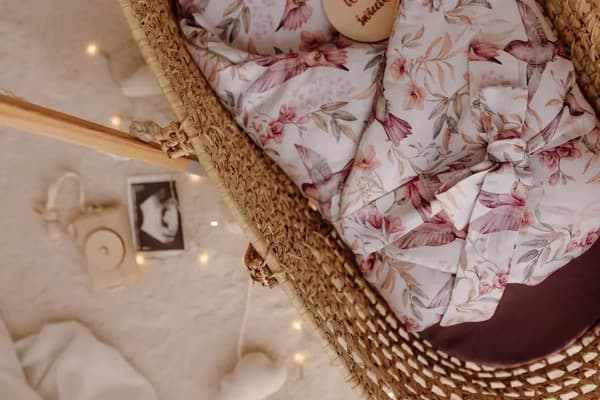 Le Colibri Baby Swaddle